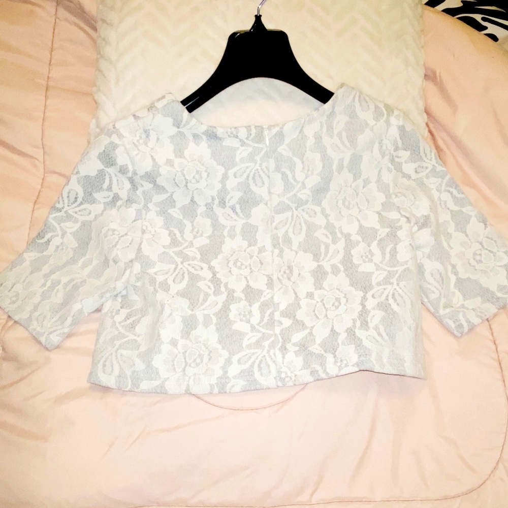 Crop Top - Picture 2 of 3